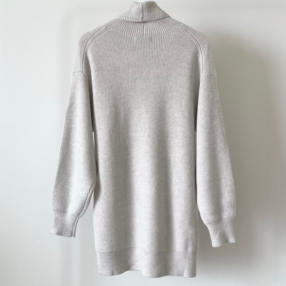 NWOT Aritzia Babaton Sweater Dress in Size 2XS - Picture 2 of 4